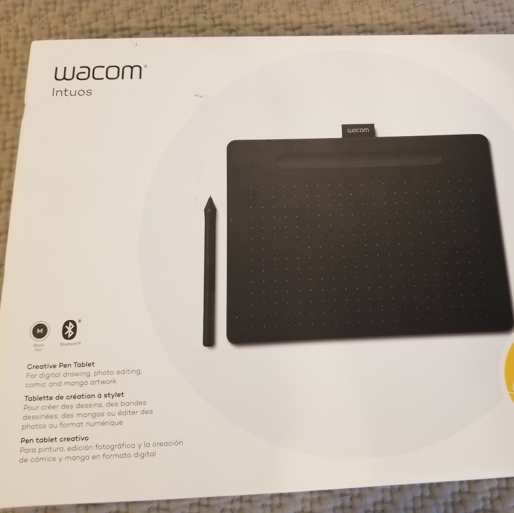 Wacom Intuos Graphics Drawing Tablet